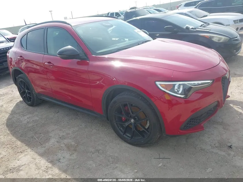 Alfa Romeo Stelvio RWD 2020 — 1
